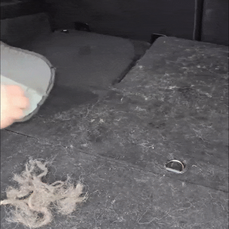 Electrostatic De-Fur Glove